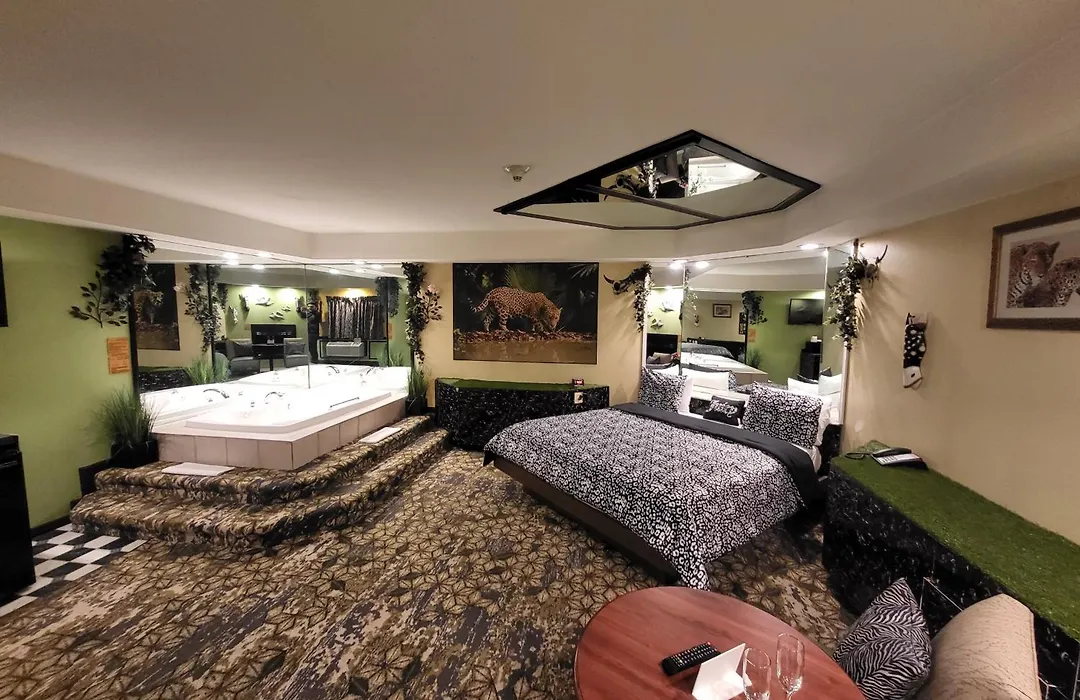 Inn Of The Dove Harrisburg-Hershey Romantic Suites-1