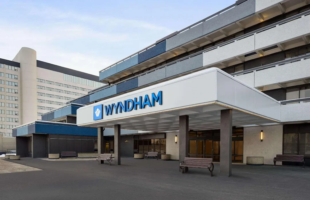 Wyndham Edmonton Hotel And Conference Centre-1