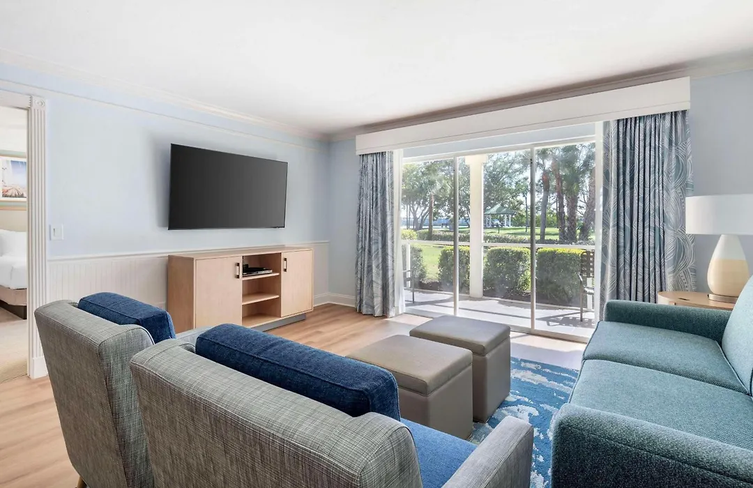 Hilton Vacation Club Charter Club Naples Bay-1