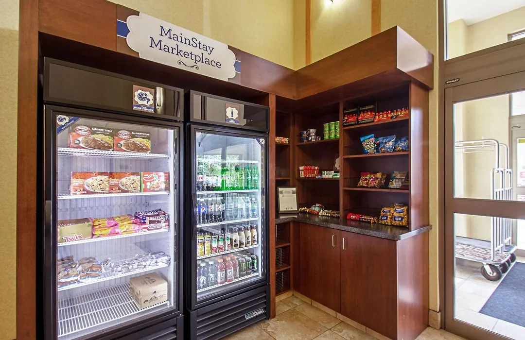 Mainstay Suites Madison - Monona-1