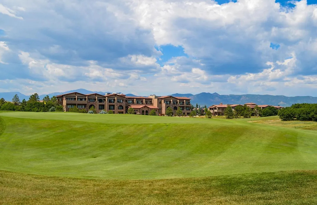Flying Horse Resort & Club-1