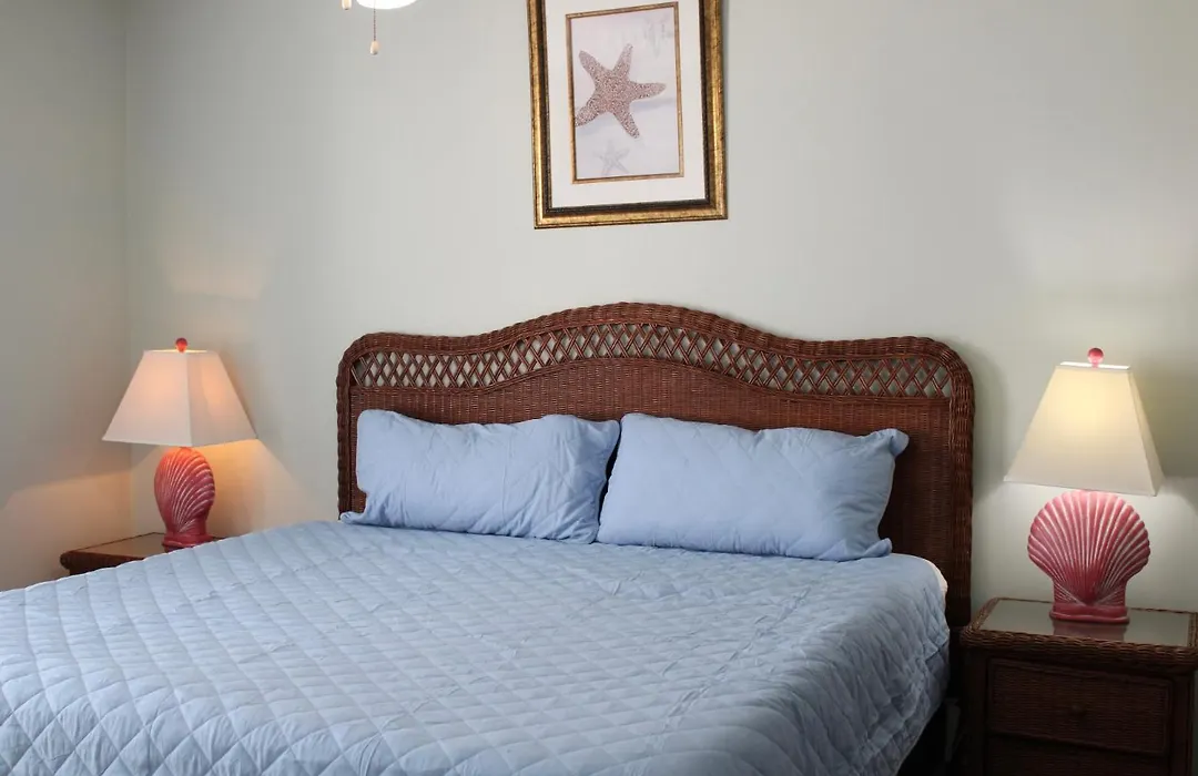 Grand Cayman Villa A2-1