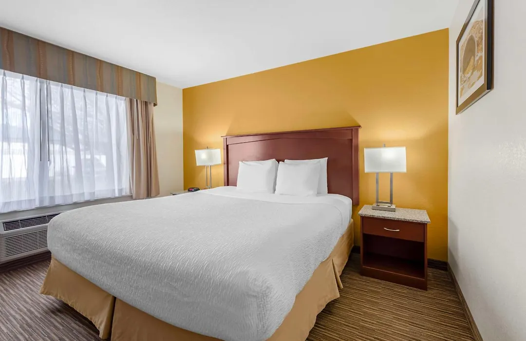 Best Western Executive Inn & Suites-1