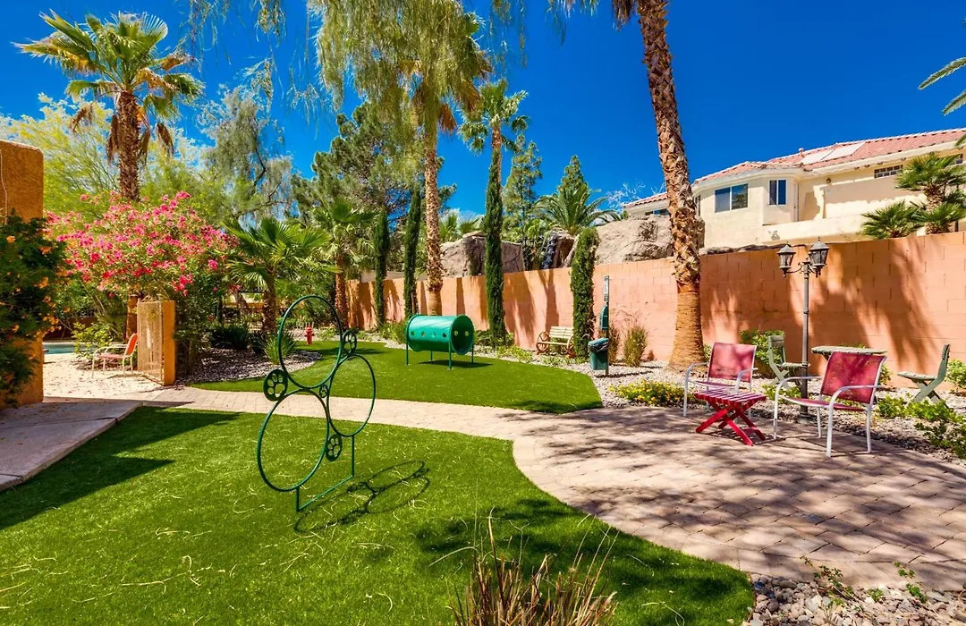 The Oasis At The Lakes-1