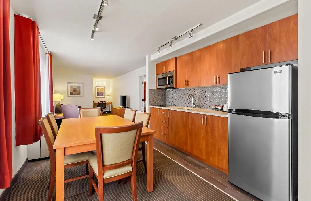 Wingate By Wyndham Calgary South-1