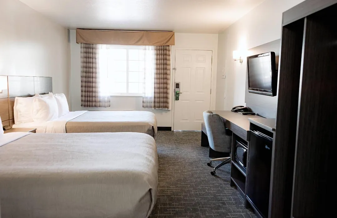 Quality Inn & Suites Lathrop-1