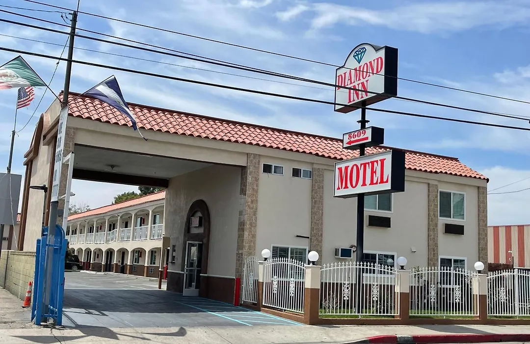 Diamond Inn-1