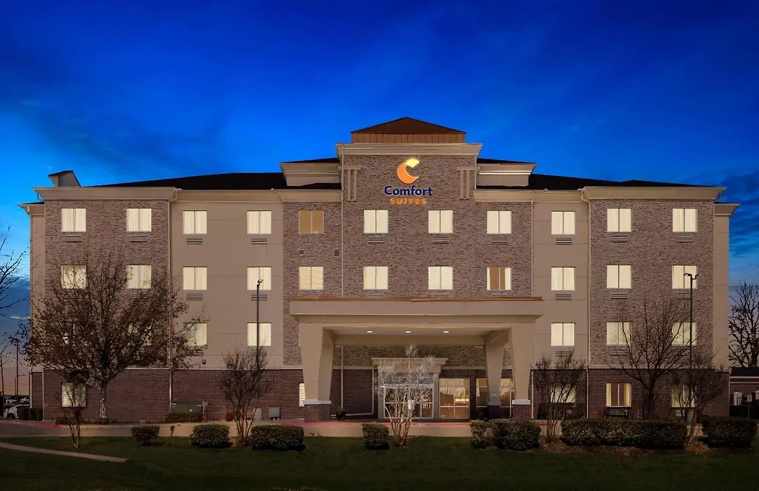 Comfort Suites Waxahachie - Dallas-1