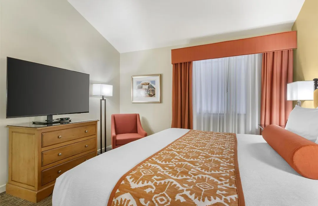 Best Western Plus Arroyo Roble Hotel & Creekside Villas-1
