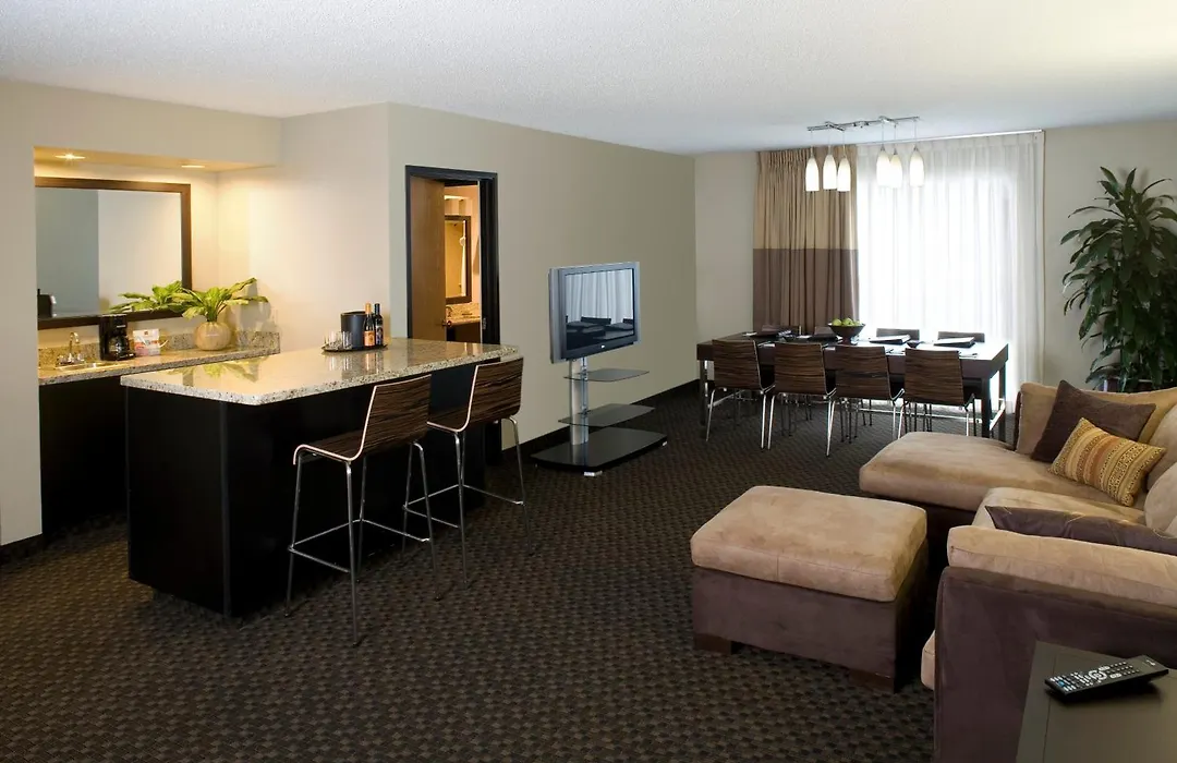Hyatt Regency Green Bay-1