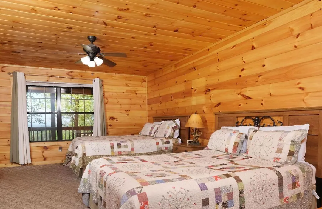 Little Bear Cabin-1