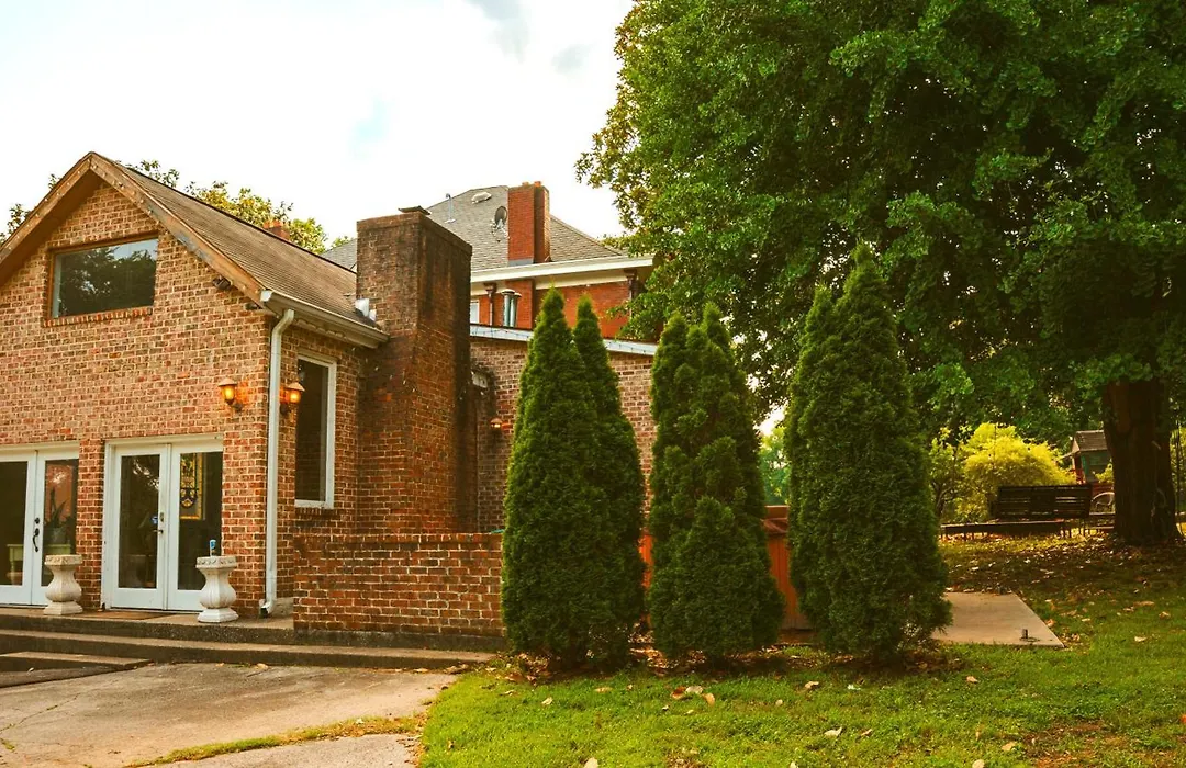 The Magnolia Mansion 6 Minutes To Broadway On 4 Acres-1