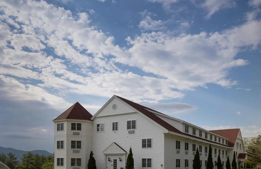 White Mountain Hotel And Resort-1
