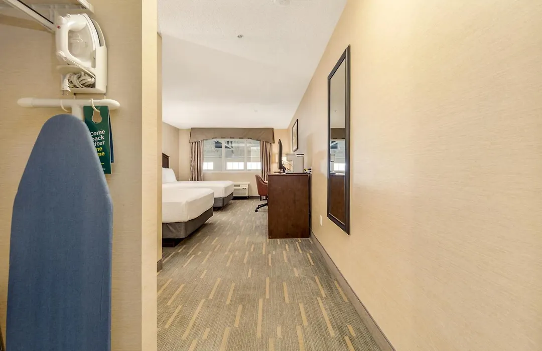 Holiday Inn Lethbridge By Ihg-1