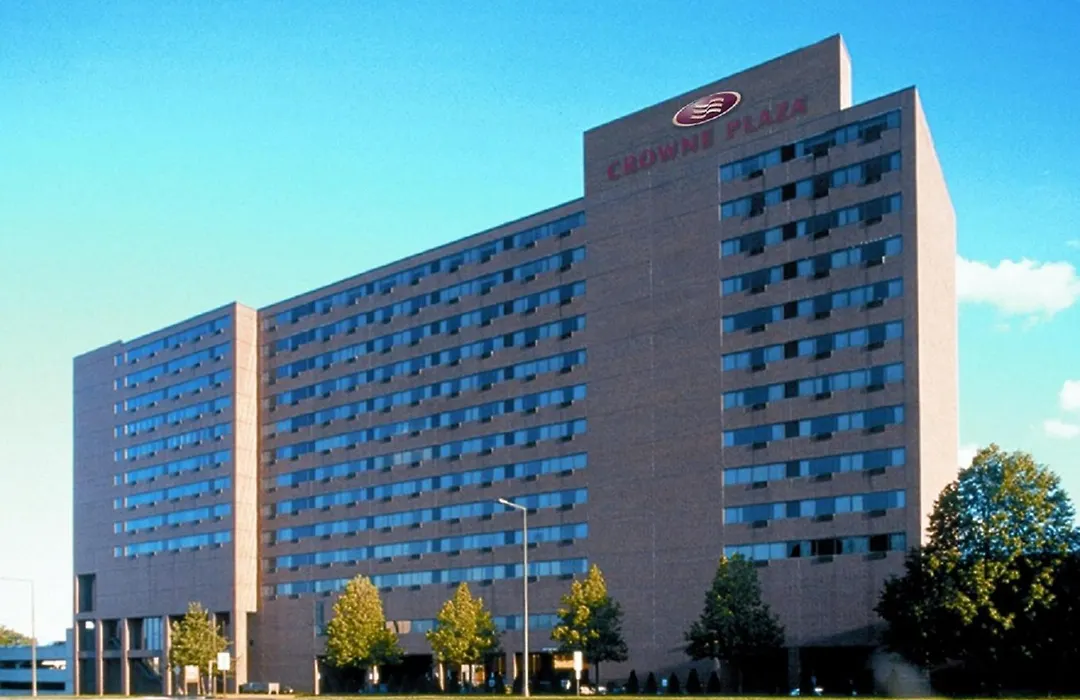 Crowne Plaza Suites Msp Airport - Mall Of America By Ihg-1