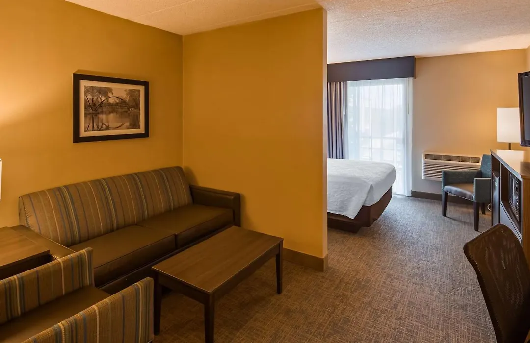 Best Western East Towne Suites-1
