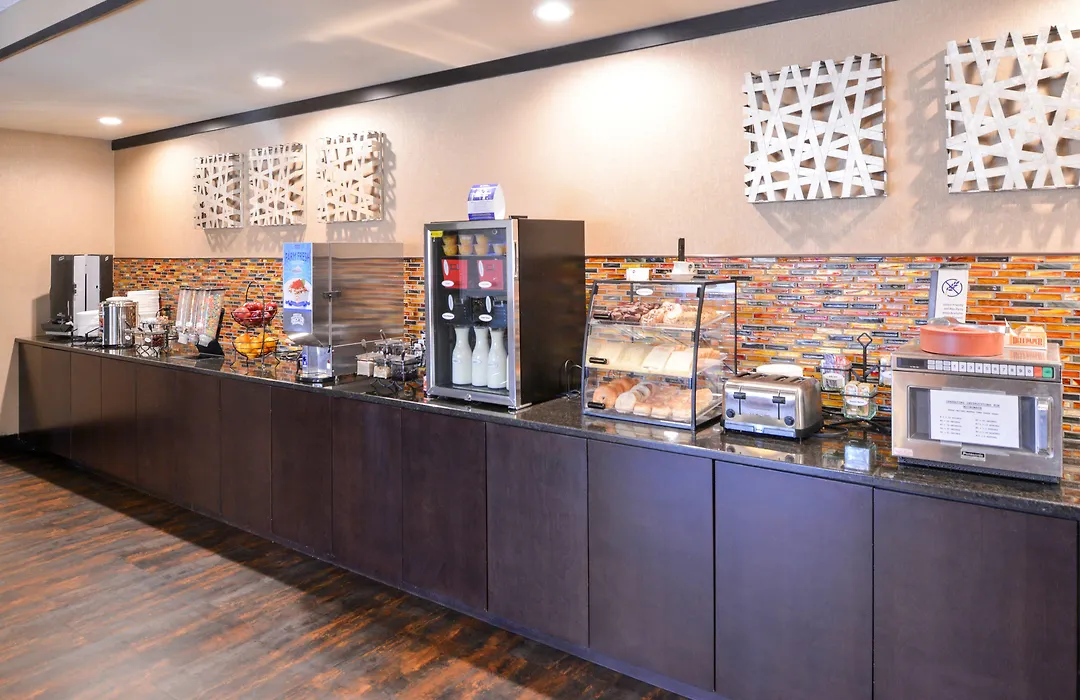 Best Western Plus Midwest Inn Omaha, Ne-1