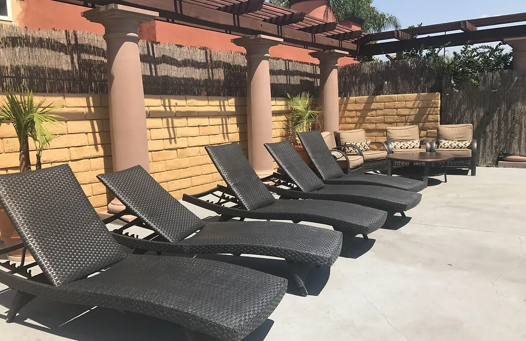 Stanford Inn & Suites Anaheim-1