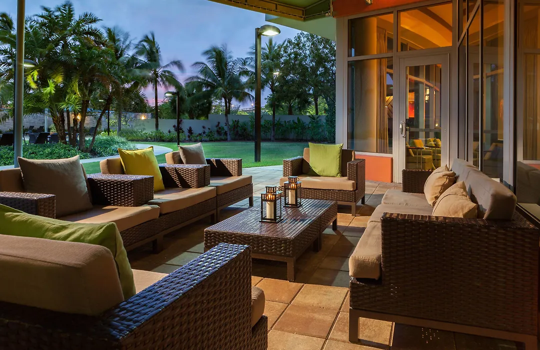 Courtyard By Marriott Miami Airport-1