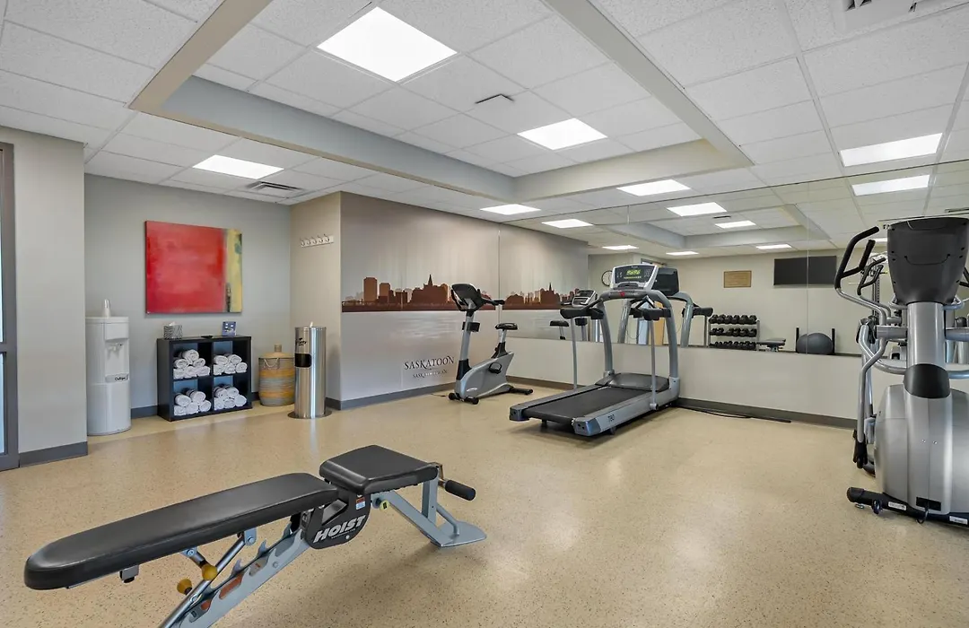 Best Western Plus Airport Inn & Suites-1