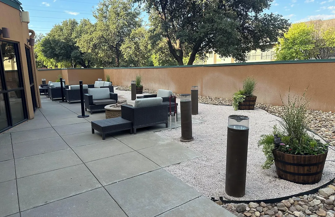 Courtyard Lubbock-1