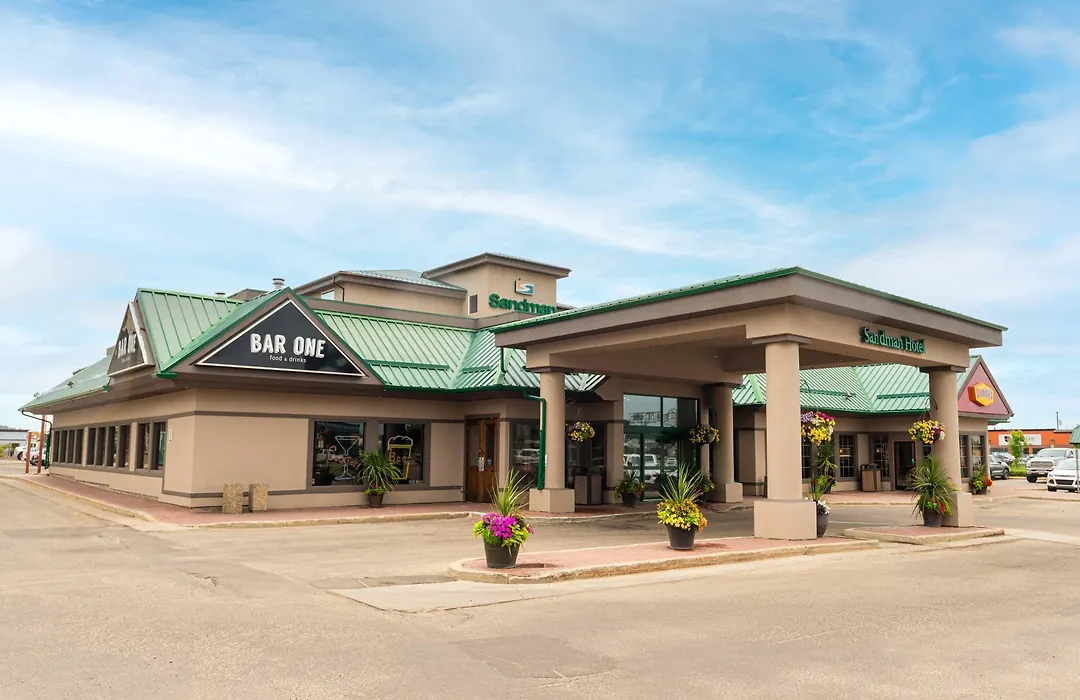 Sandman Hotel Grande Prairie-1