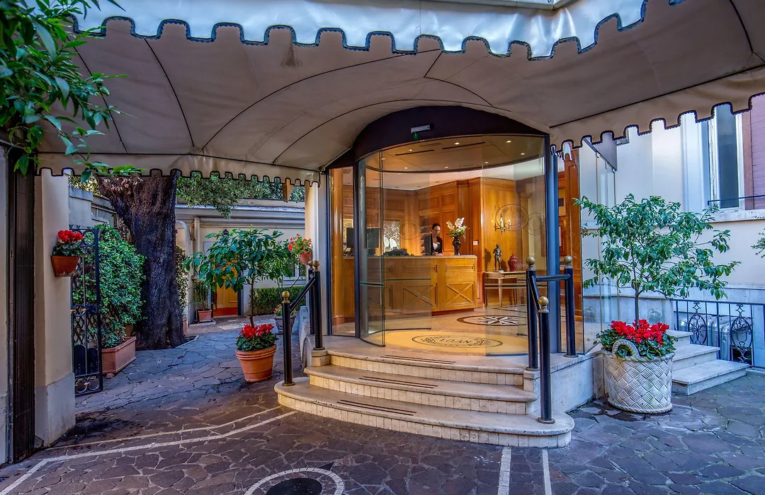 Hotel Degli Aranci-1