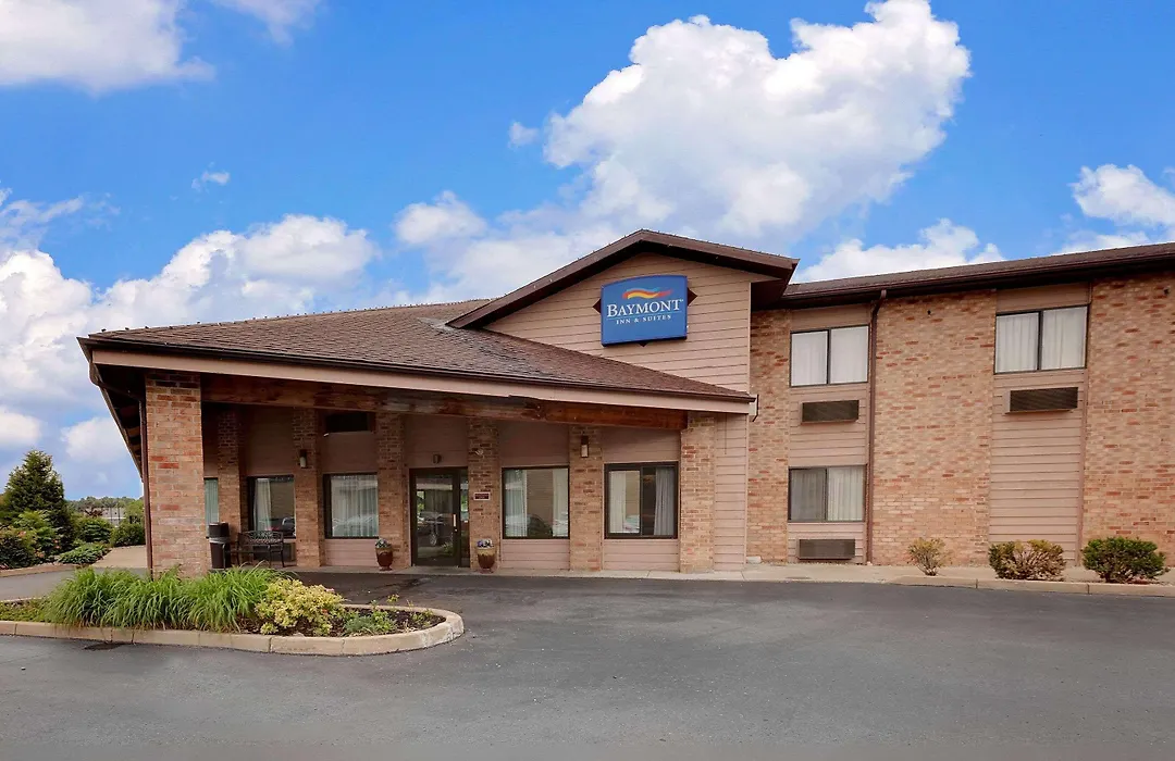 Baymont By Wyndham Battle Creek Downtown-1