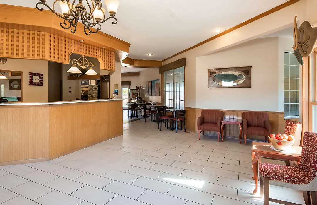 Apple Tree Inn; Surestay Collection By Best Western-1