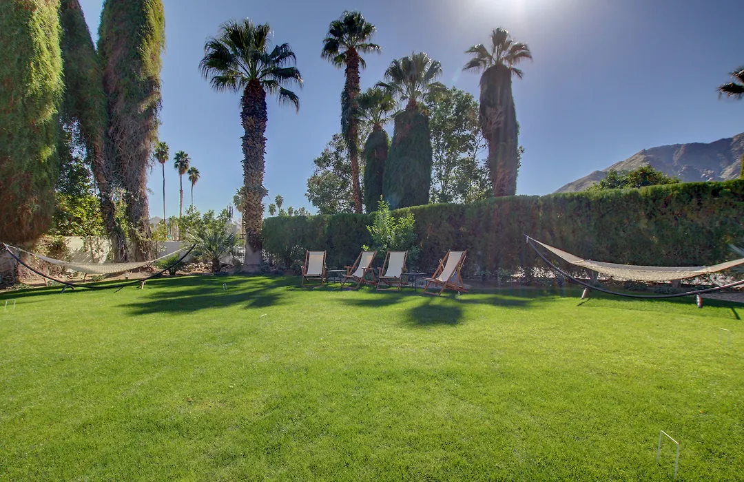 Ingleside Estate Hotel & Bungalows- Adults Only-1