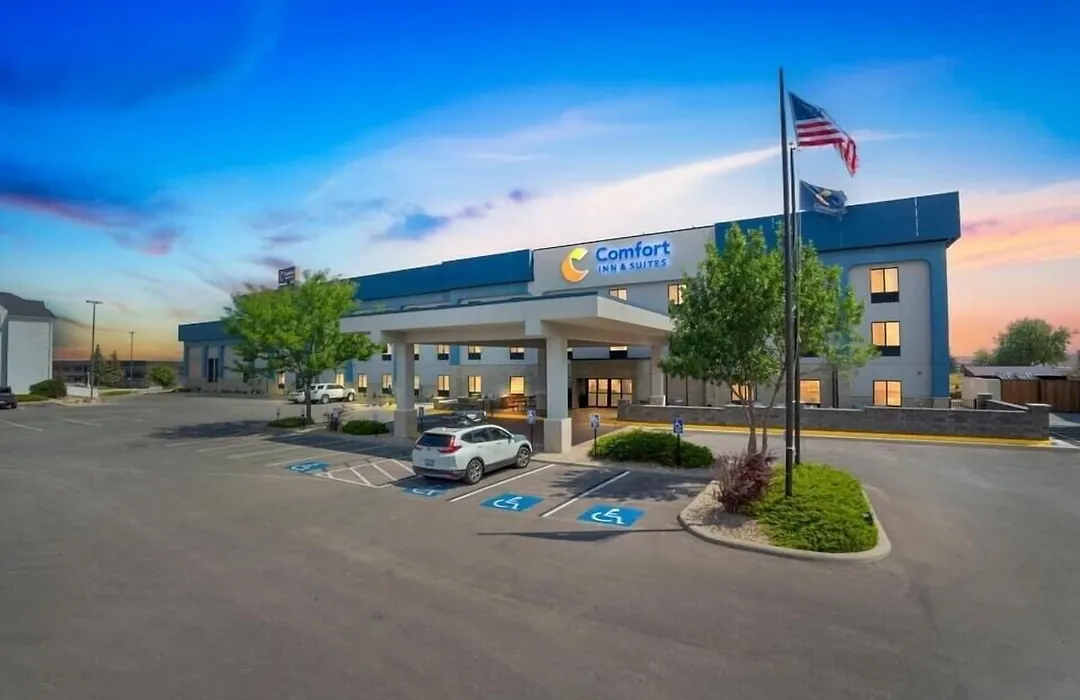 Comfort Inn & Suites Rapid City Near Mt Rushmore-1