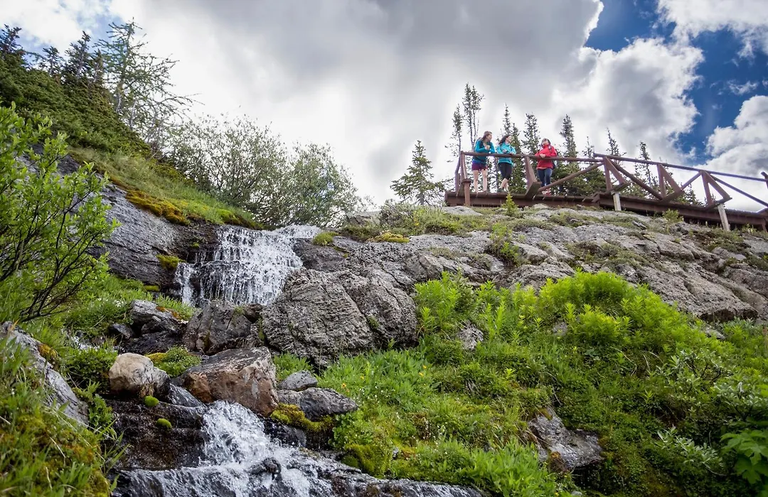Sunshine Mountain Lodge-1