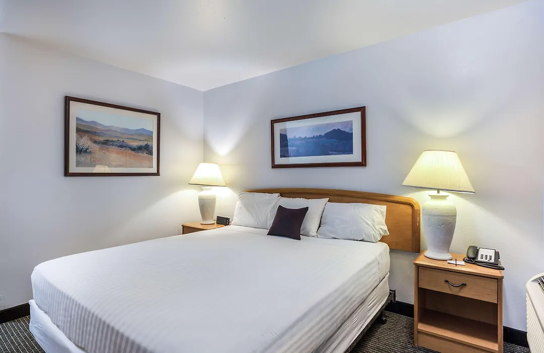 Knights Inn Yuma-1