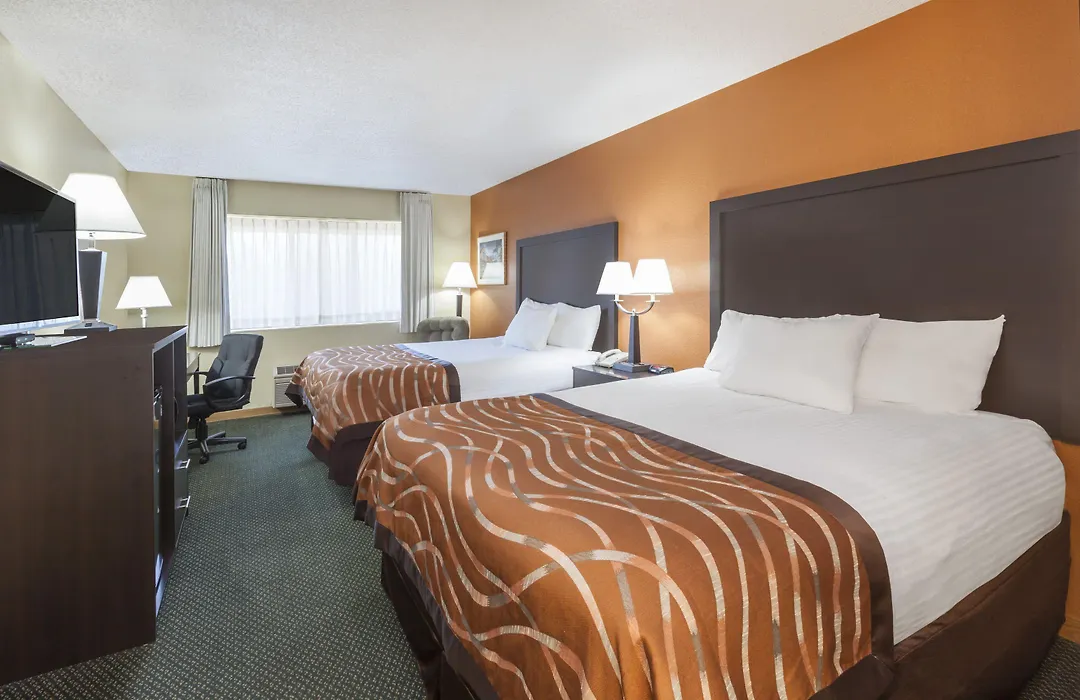 Baymont By Wyndham Midland-1