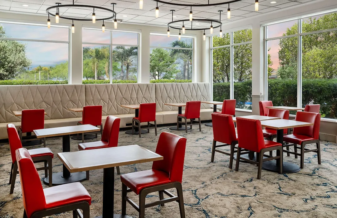 Hilton Garden Inn Bakersfield-1