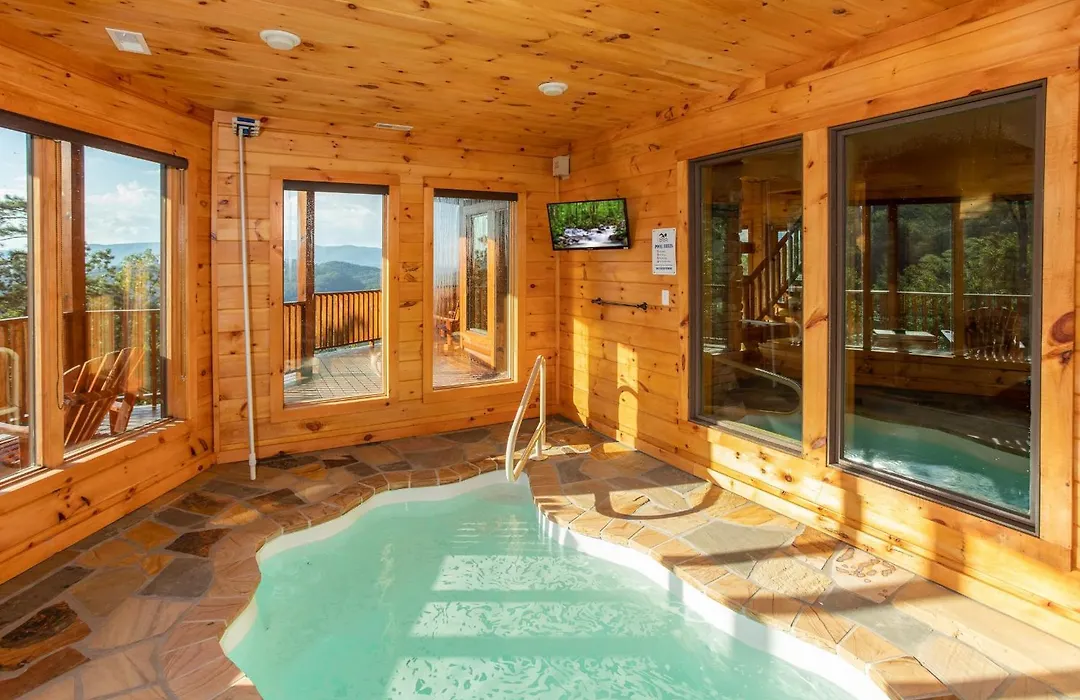 Four Seasons Palace By American Patriot Getaways-1