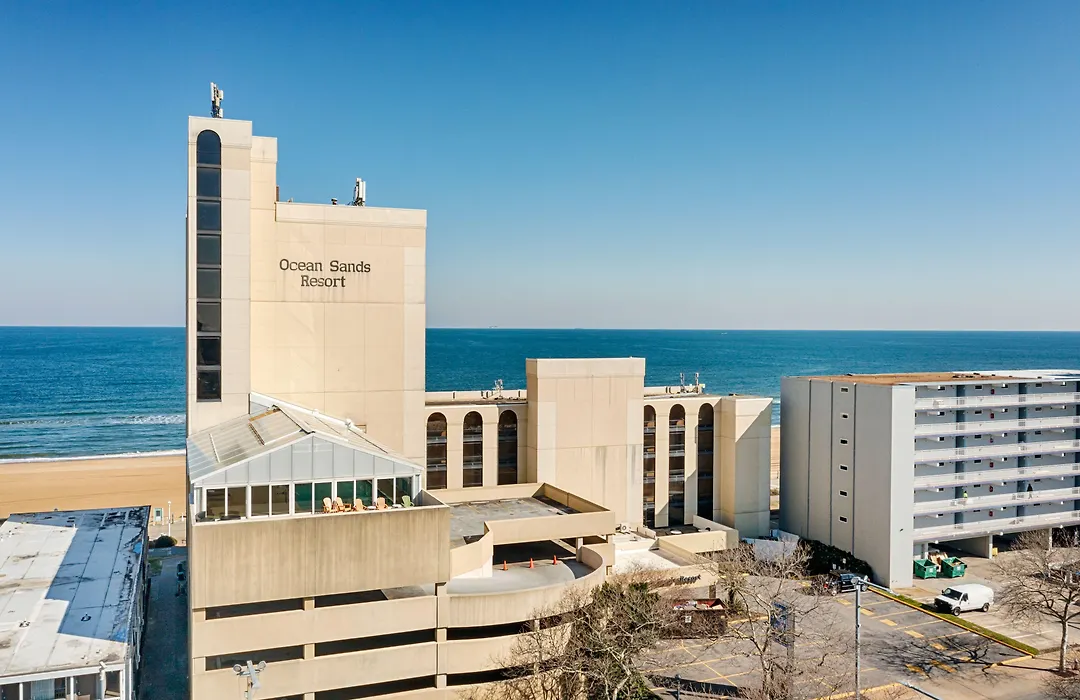 Ocean Sands Resort, Oceanfront, Virginia Beach By Vacatia-1