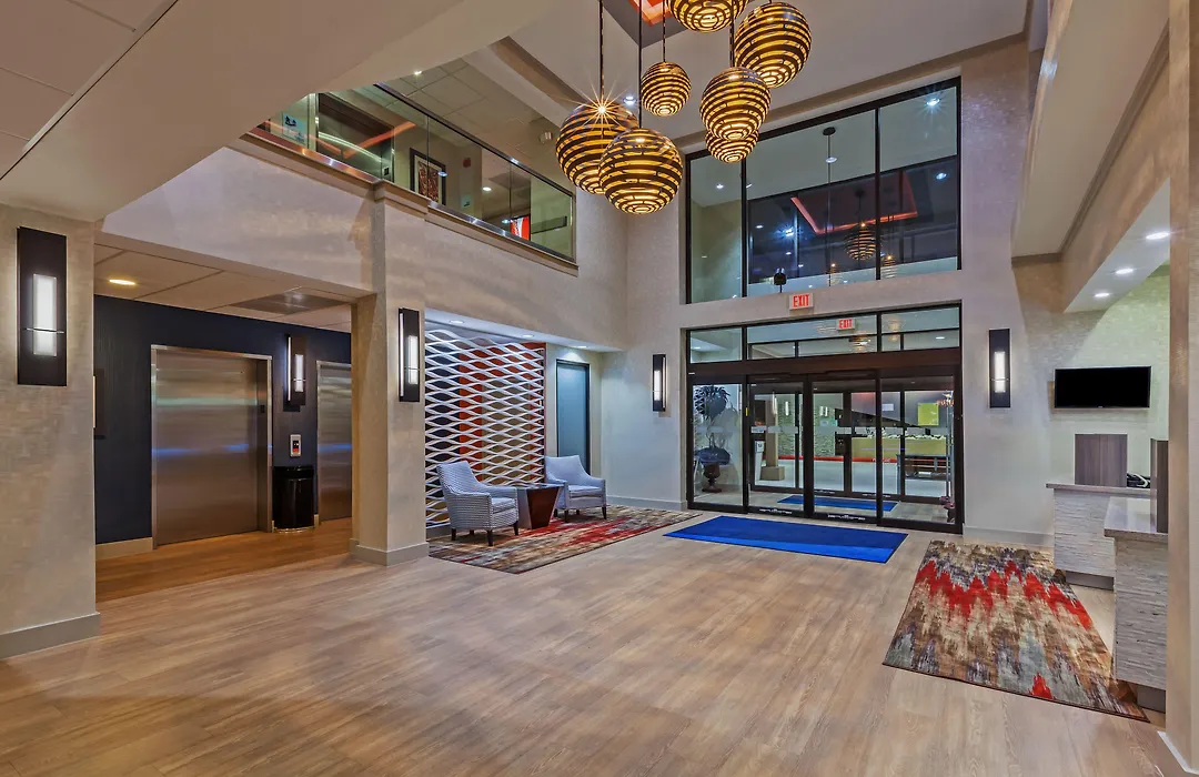 Holiday Inn Express & Suites Houston East By Ihg-1