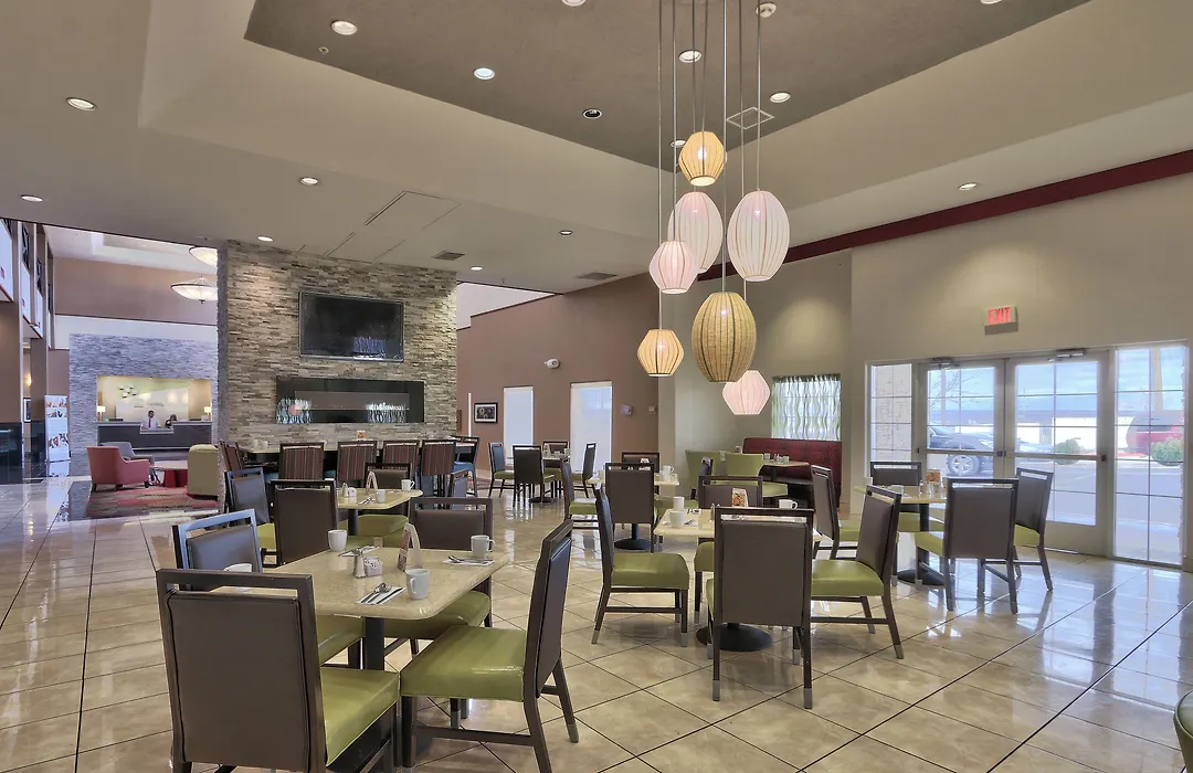 Holiday Inn & Suites Albuquerque Airport By Ihg-1