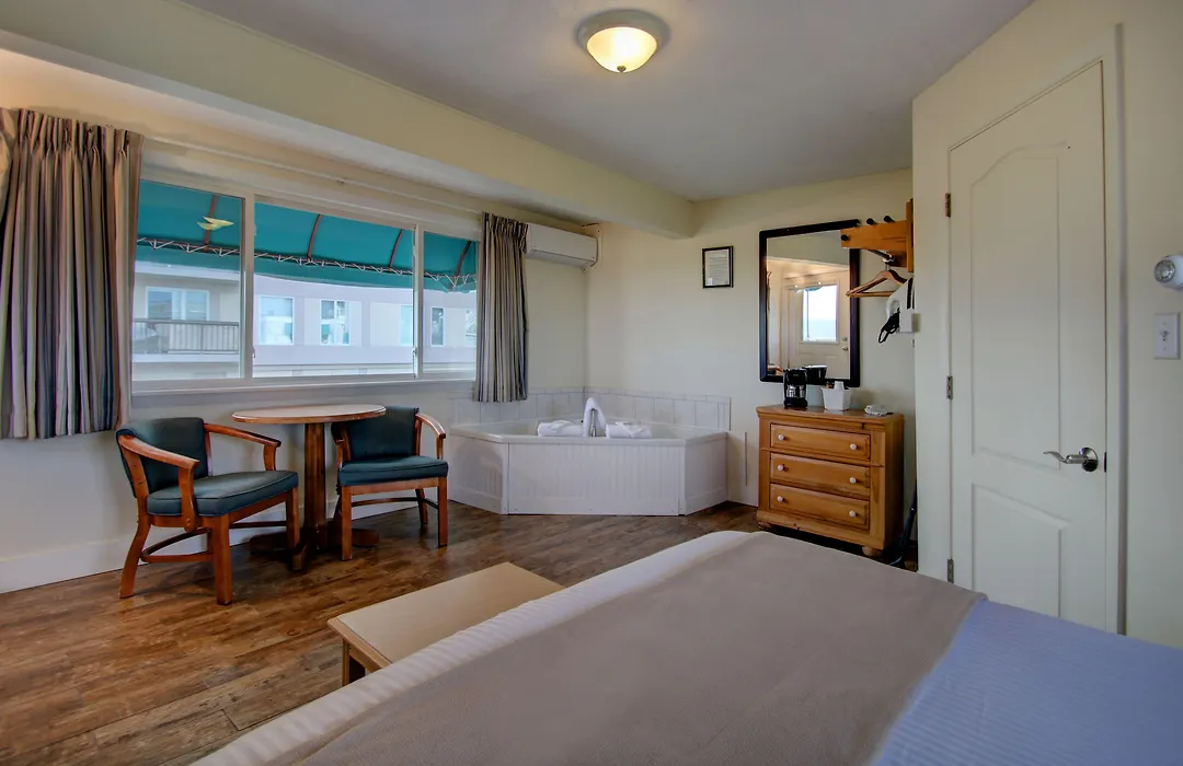 Sea Cliff House Motel-1