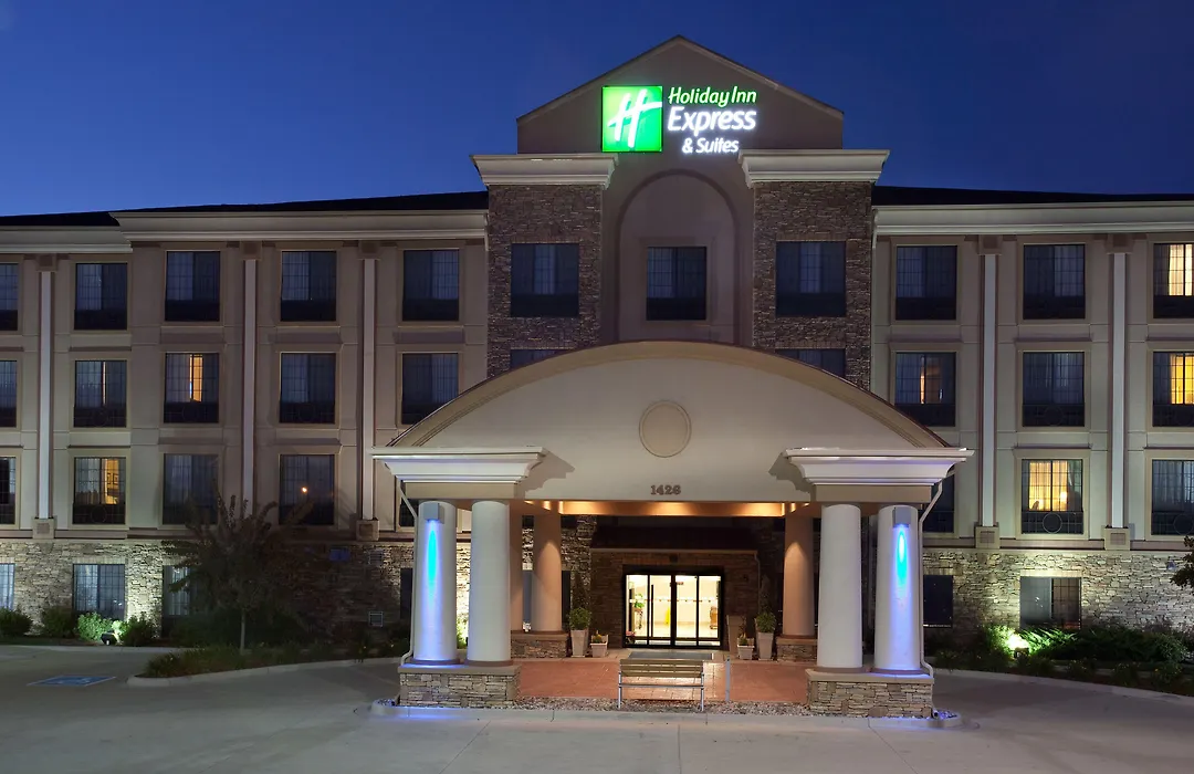 Holiday Inn Express & Suites Ft Collins By Ihg-1