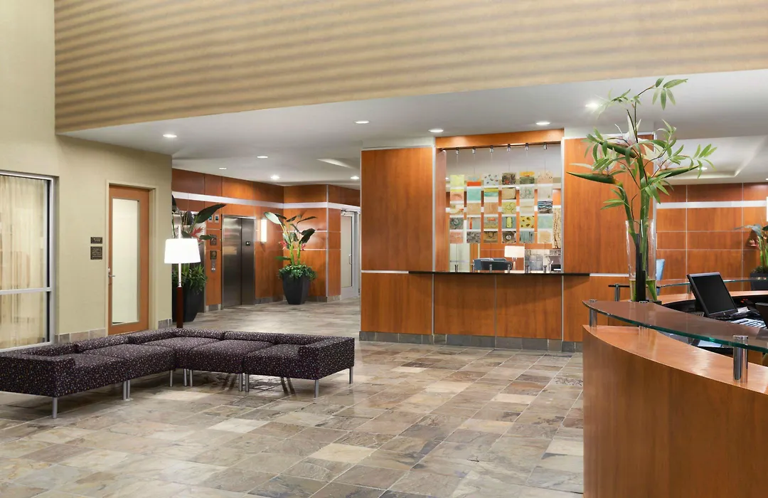 Holiday Inn Hotel & Suites Gateway By Ihg-1