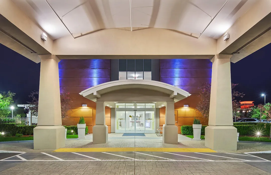 Holiday Inn Express Hotel & Suites Sacramento Airport Natomas By Ihg-1