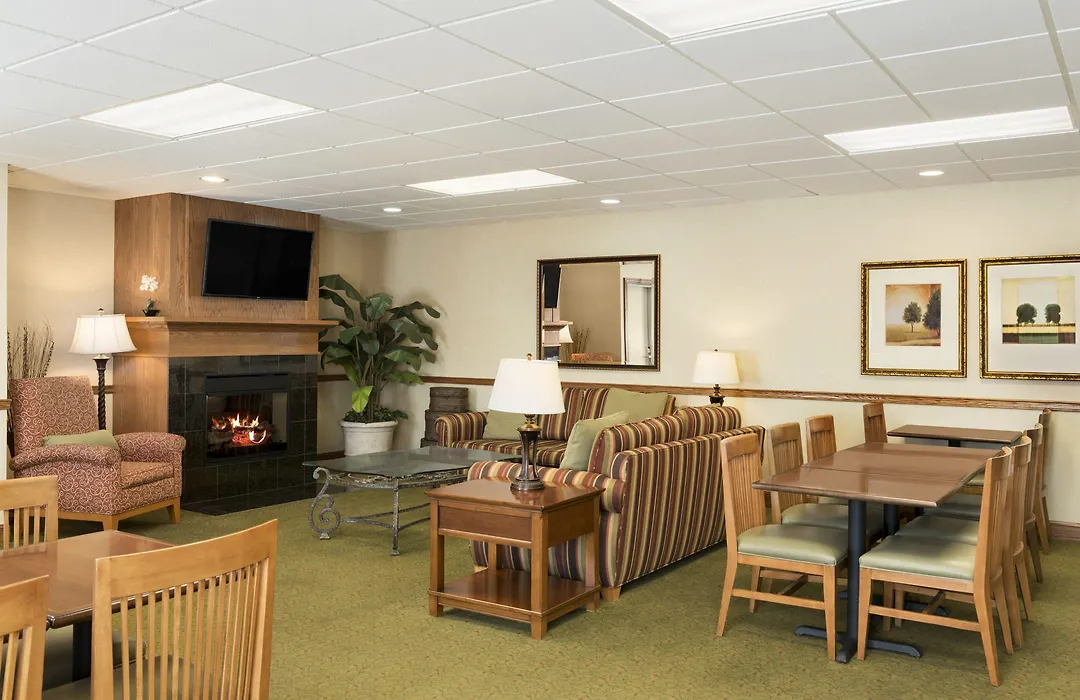 Country Inn & Suites By Radisson, Peoria North, Il-1
