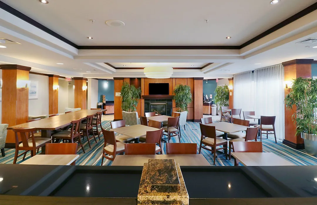 Fairfield Inn & Suites Des Moines Airport-1
