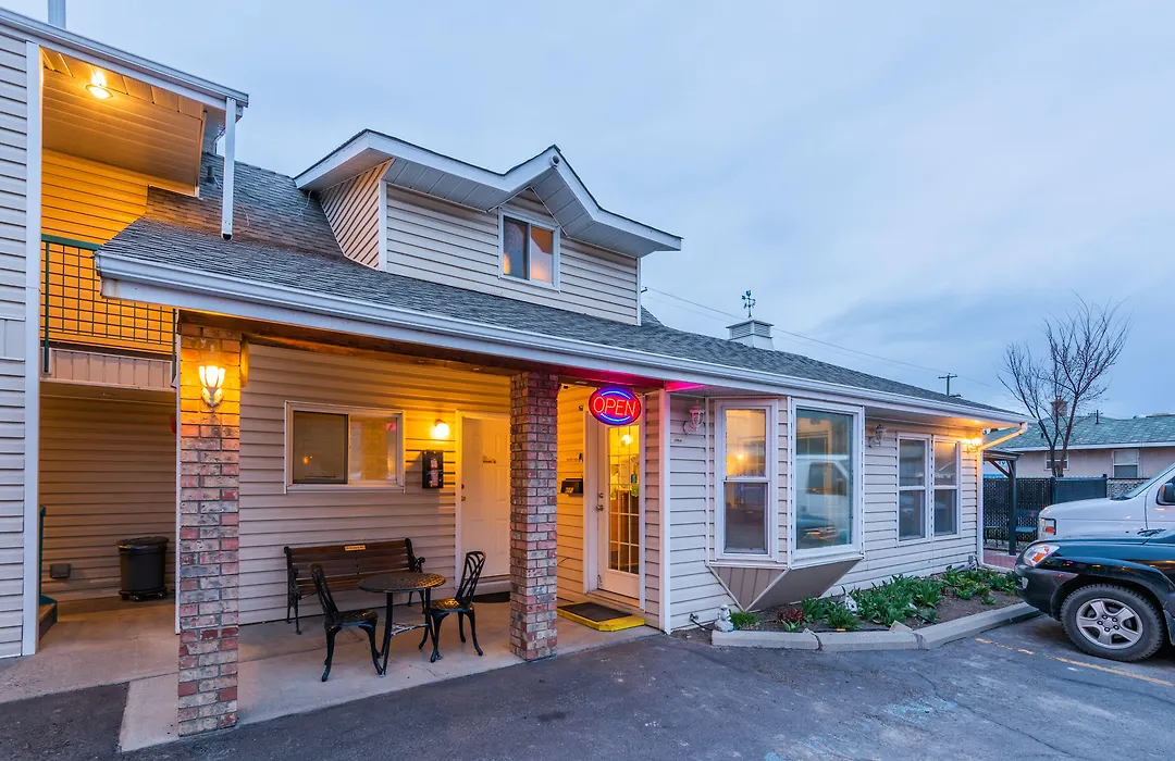 The Ranchland Inn Kamloops-1