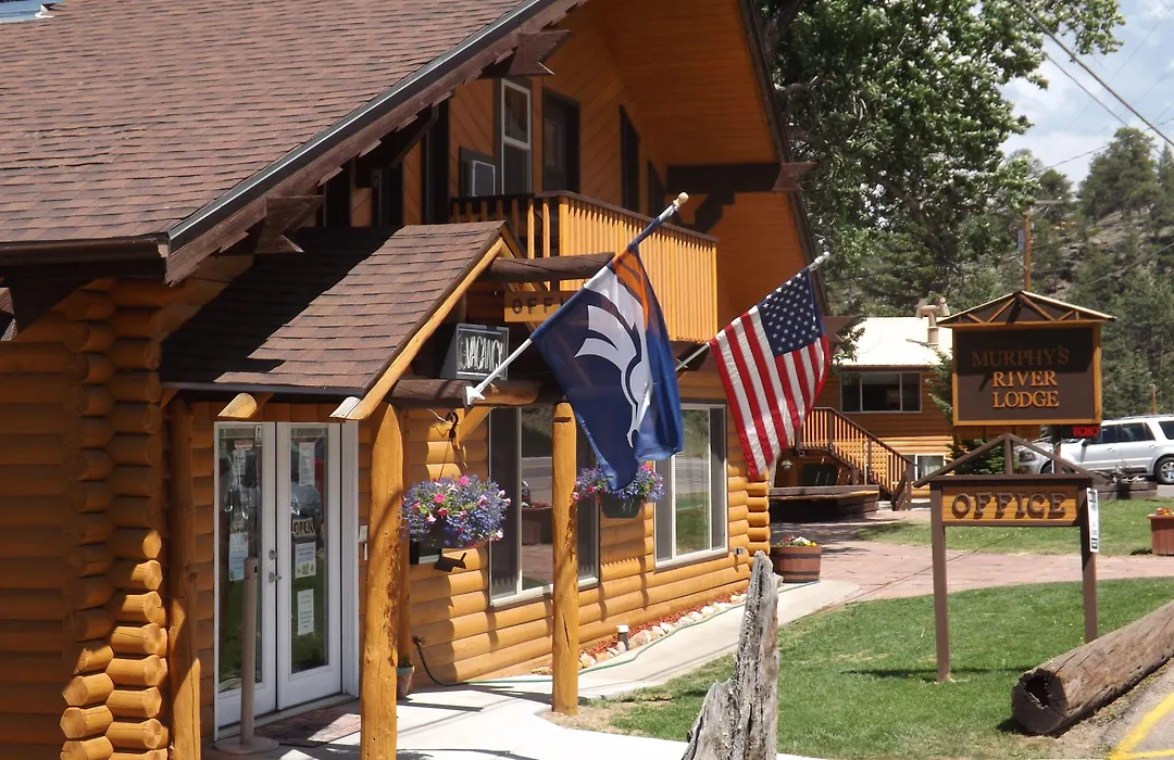 Murphy'S River Lodge-1