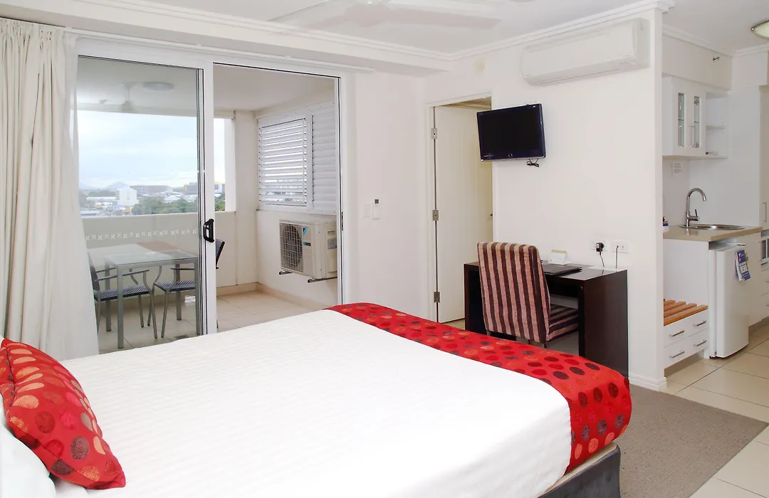Cairns Central Plaza Apartment Hotel Official-1
