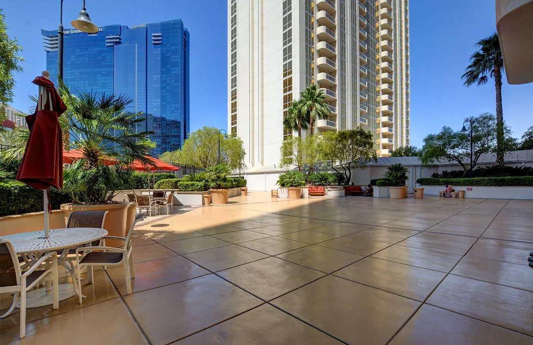 Jet Luxury Elite At The Signature-1