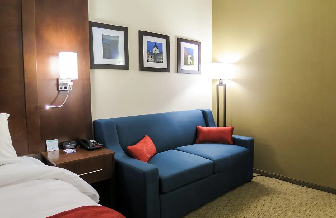Comfort Suites Regina-1